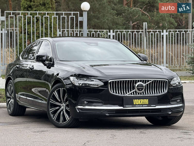 Седан Volvo S90 2023 в Києві
