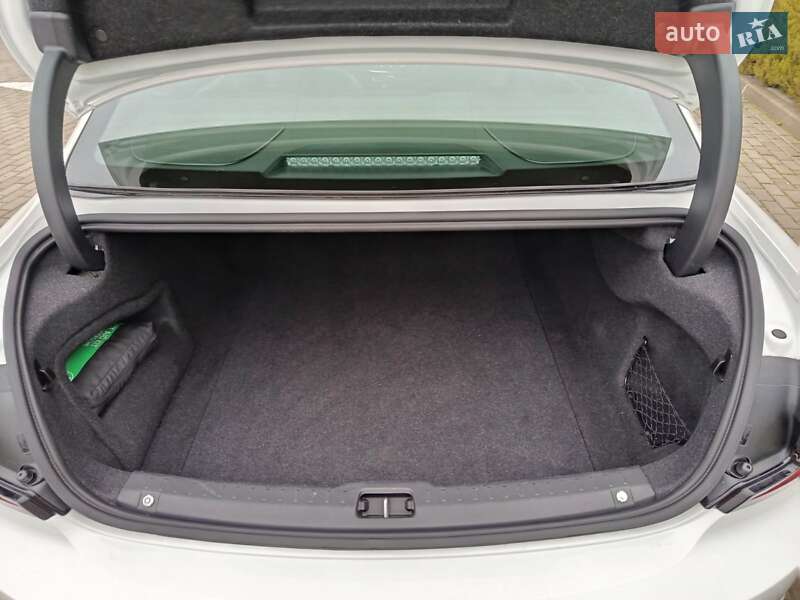 Седан Volvo S90 2021 в Києві фото 26 Седан Volvo S90 2021 в Києві