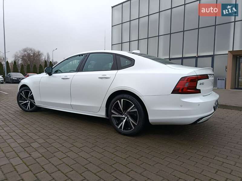 Седан Volvo S90 2021 в Києві фото 7 Седан Volvo S90 2021 в Києві