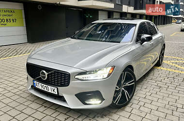 Седан Volvo S90 2020 в Ивано-Франковске