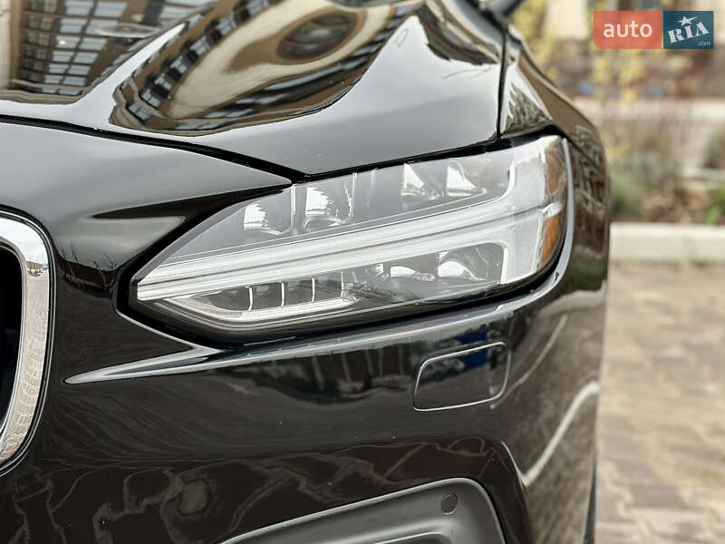 Седан Volvo S90 2021 в Києві