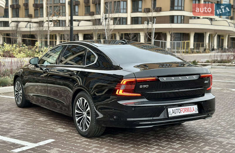 Седан Volvo S90 2021 в Києві