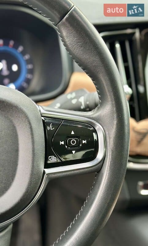 Седан Volvo S90 2021 в Києві
