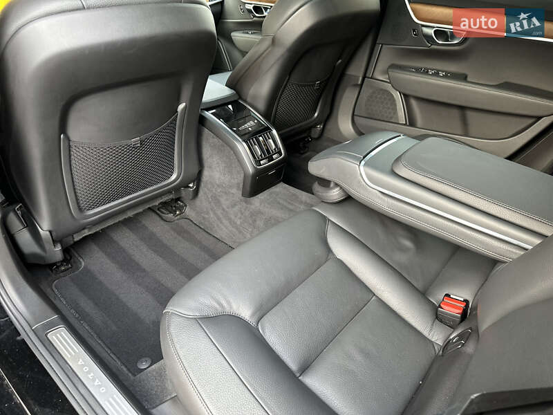 Седан Volvo S90 2021 в Києві
