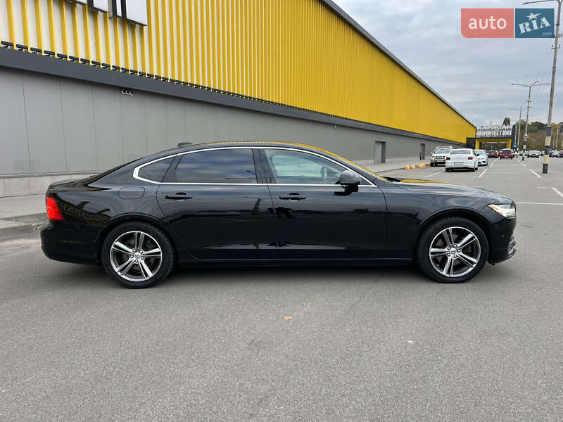 Седан Volvo S90 2017 в Киеве фото 7 Седан Volvo S90 2017 в Киеве