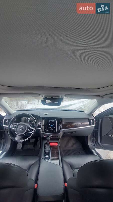 Седан Volvo S90 2017 в Звенигородке