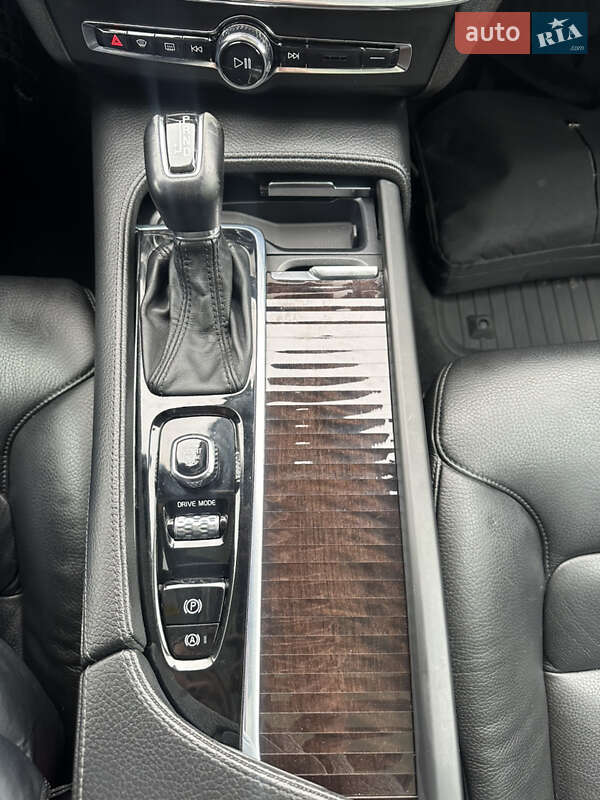 Седан Volvo S90 2017 в Ивано-Франковске фото 22 Седан Volvo S90 2017 в Ивано-Франковске