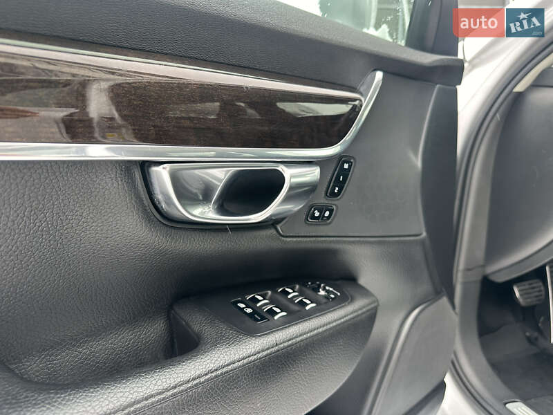 Седан Volvo S90 2017 в Ивано-Франковске фото 23 Седан Volvo S90 2017 в Ивано-Франковске