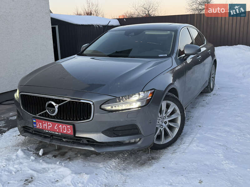 Седан Volvo S90 2016 в Киеве