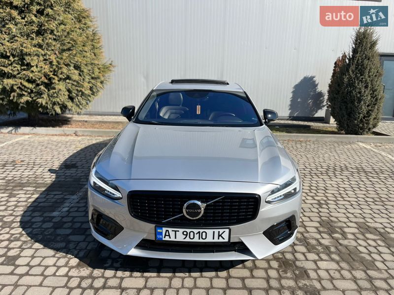 Седан Volvo S90 2020 в Ивано-Франковске