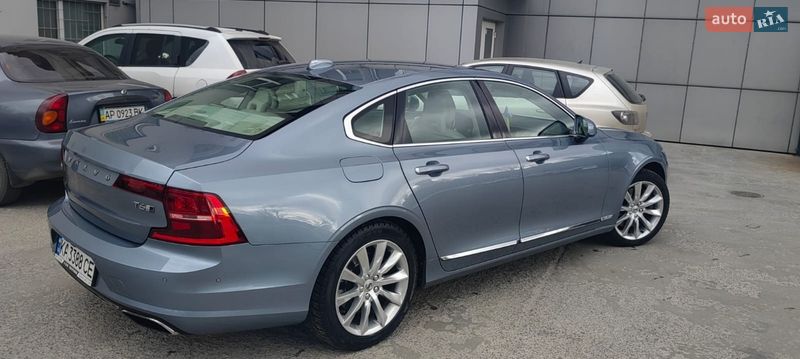 Седан Volvo S90 2016 в Днепре