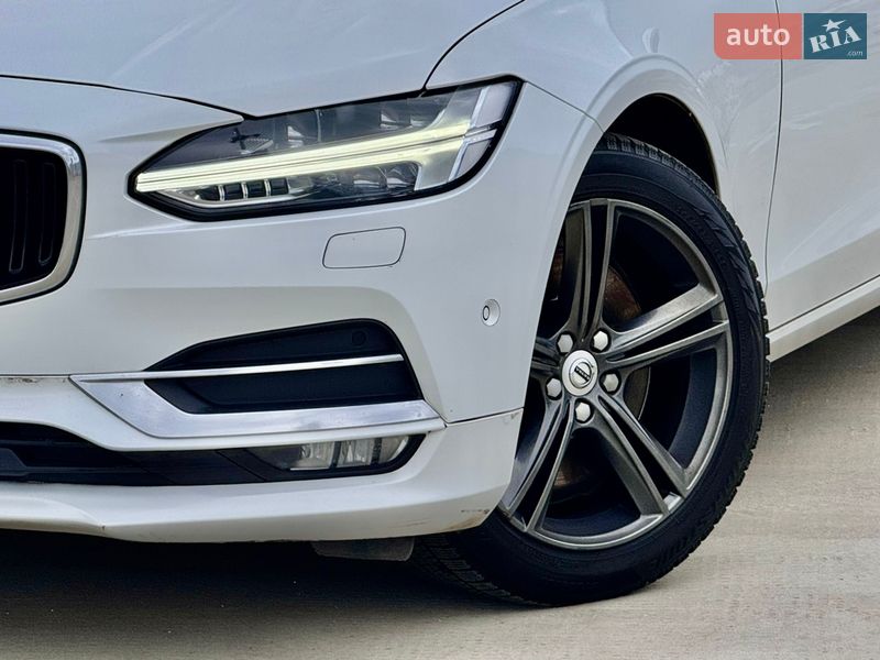 Седан Volvo S90 2017 в Киеве