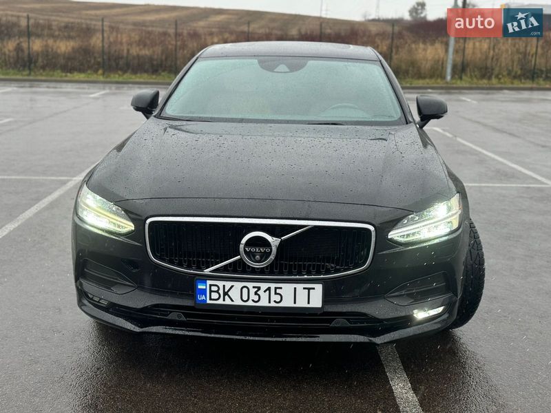 Седан Volvo S90 2017 в Ровно