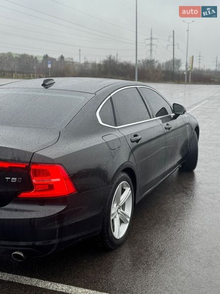 Седан Volvo S90 2017 в Ровно
