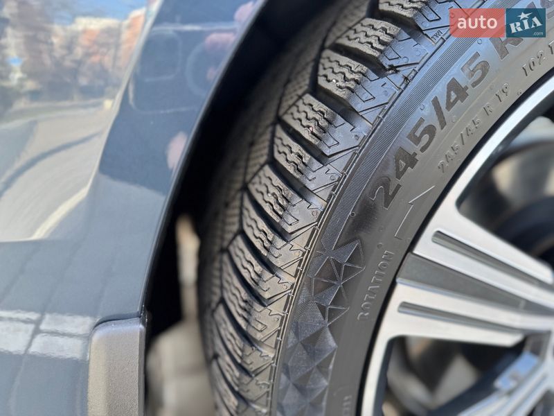 Седан Volvo S90 2022 в Одессе