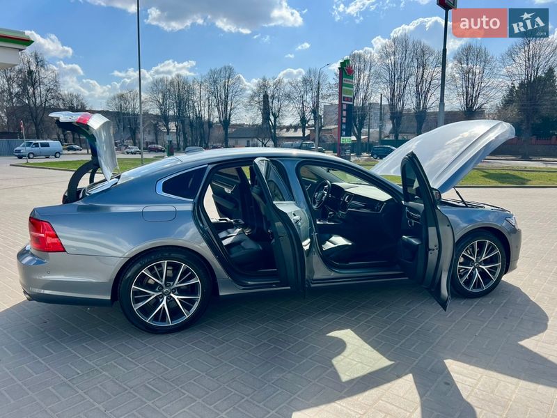 Седан Volvo S90 2016 в Житомире