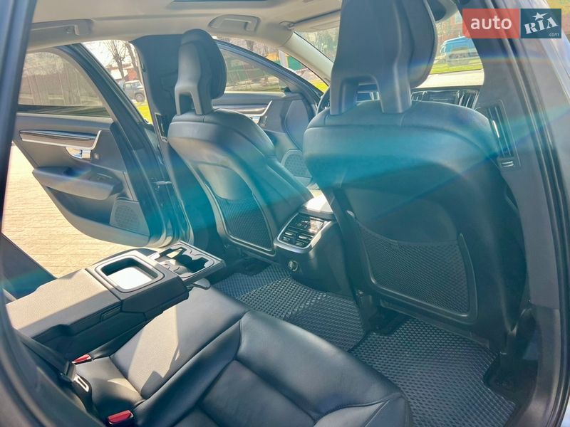 Седан Volvo S90 2016 в Житомире