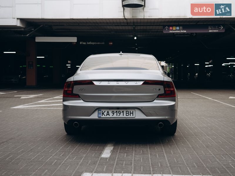 Седан Volvo S90 2016 в Києві