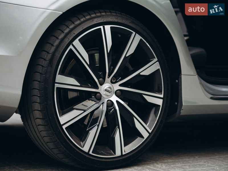 Седан Volvo S90 2016 в Києві