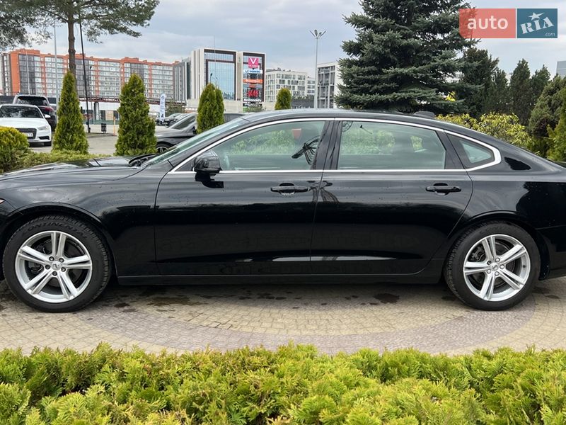 Седан Volvo S90 2017 в Львове