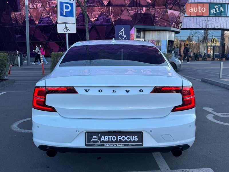 Седан Volvo S90 2017 в Києві