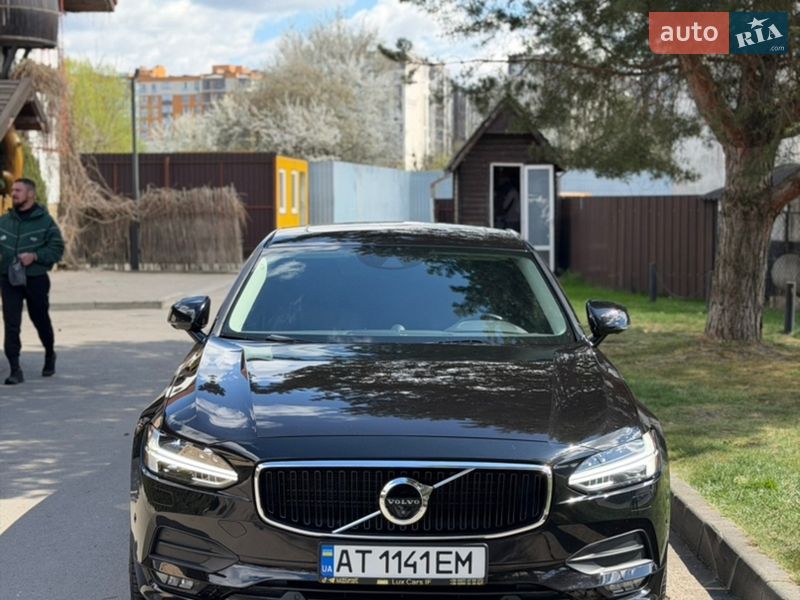 Седан Volvo S90 2016 в Івано-Франківську