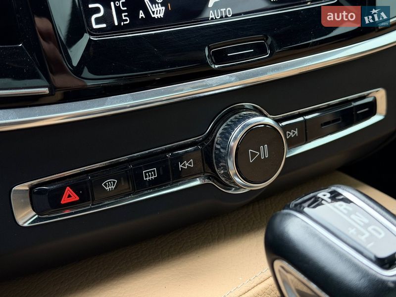 Седан Volvo S90 2017 в Кривом Роге