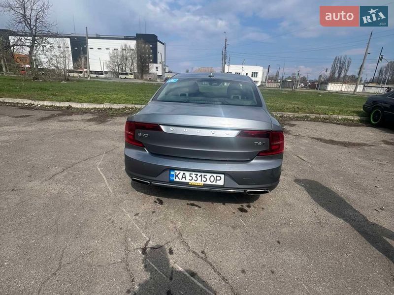 Седан Volvo S90 2017 в Черкассах