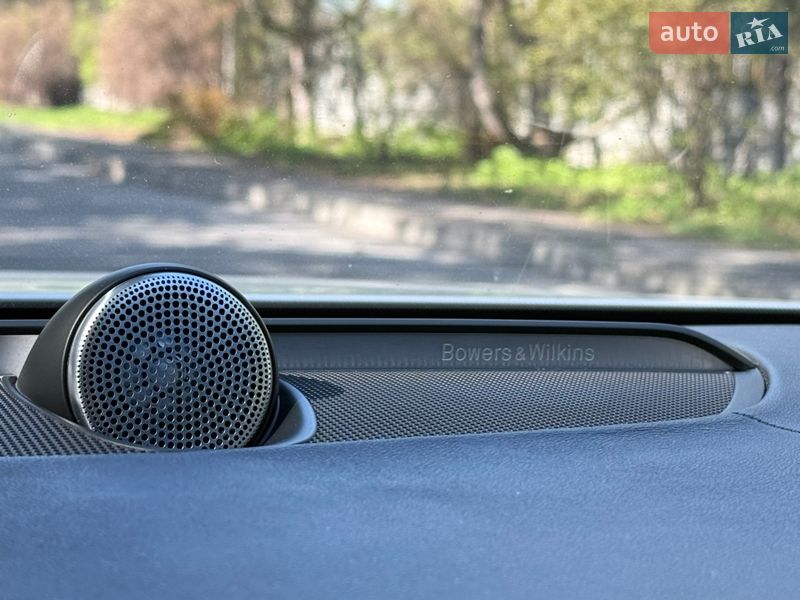 Седан Volvo S90 2016 в Дніпрі