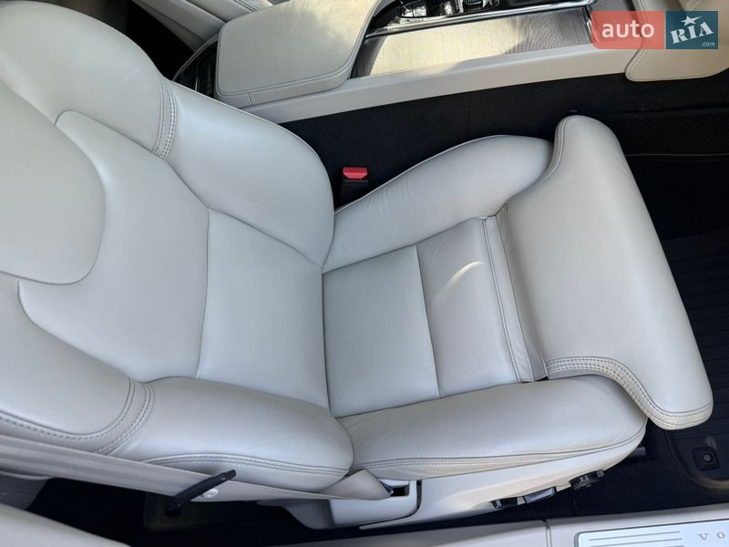 Седан Volvo S90 2016 в Дніпрі