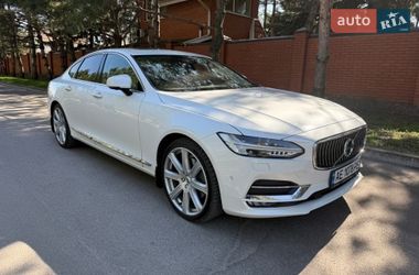 Седан Volvo S90 2016 в Дніпрі