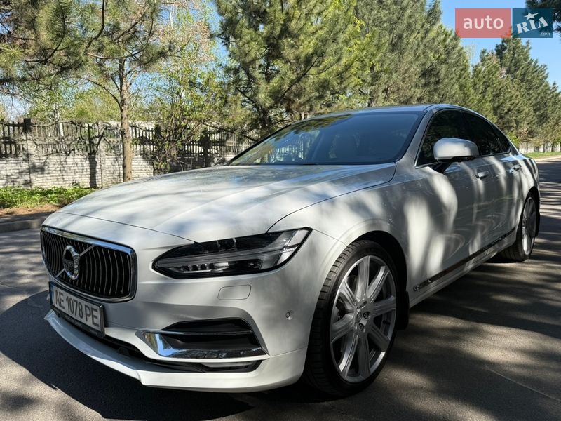 Седан Volvo S90 2016 в Дніпрі