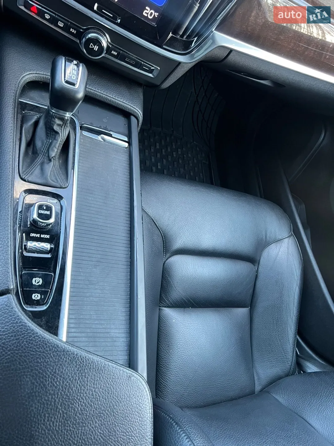Volvo S90 2016 VIN YV1102AK3H1011591 фото оголошення 14 з 16