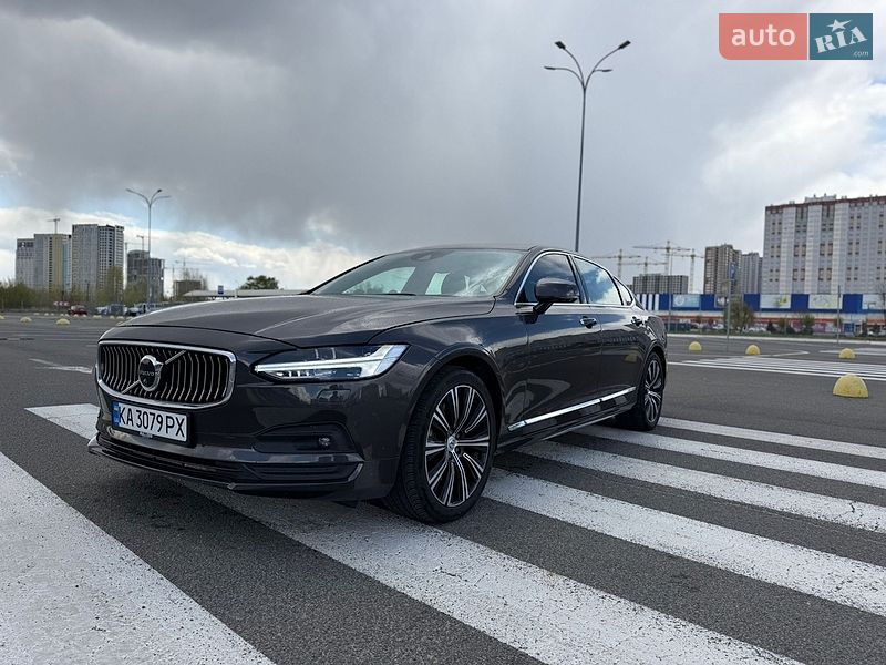 Volvo S90 2021
