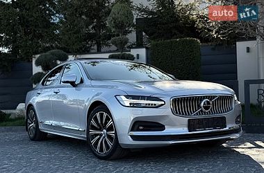 Седан Volvo S90 2020 в Львові