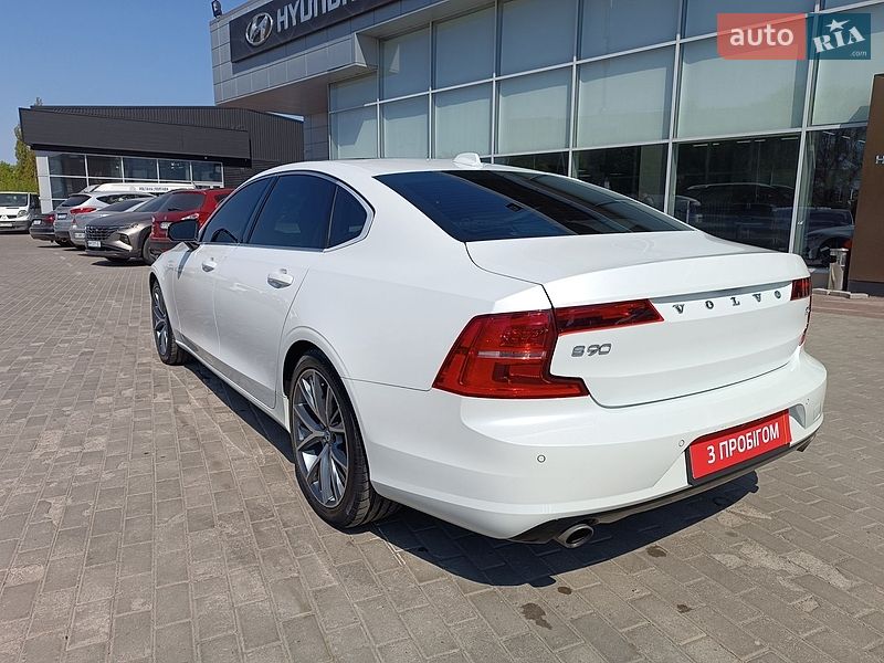 Седан Volvo S90 2017 в Полтаве