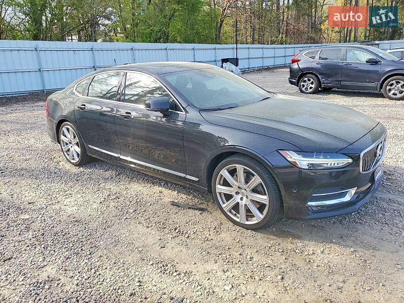 Седан Volvo S90 2017 в Киеве