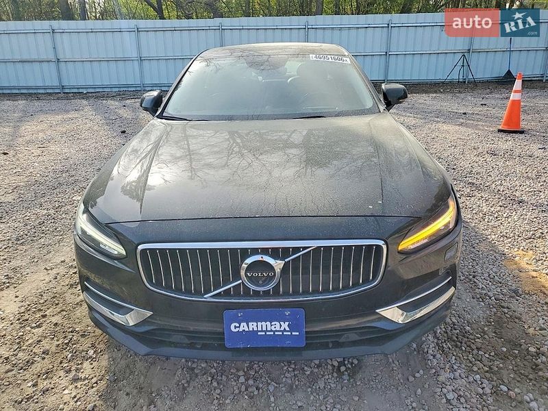 Седан Volvo S90 2017 в Киеве