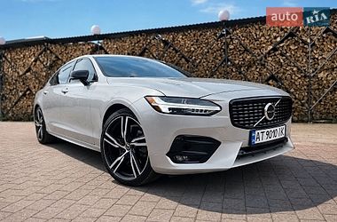 Седан Volvo S90 2020 в Ивано-Франковске