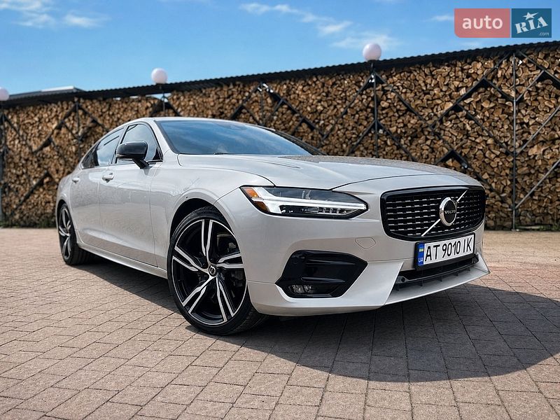Седан Volvo S90 2020 в Ивано-Франковске