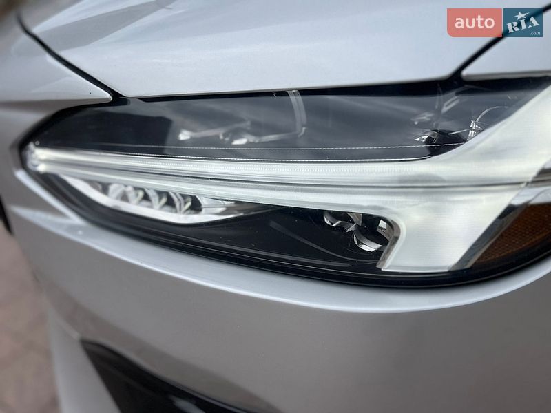 Седан Volvo S90 2020 в Ивано-Франковске