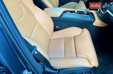 Седан Volvo S90 2022 в Киеве