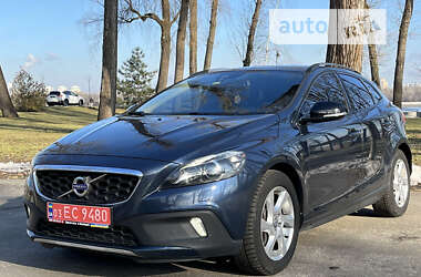 Хэтчбек Volvo V40 Cross Country 2013 в Киеве