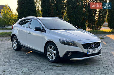 Хэтчбек Volvo V40 Cross Country 2013 в Дубно