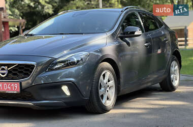 Хэтчбек Volvo V40 Cross Country 2014 в 
