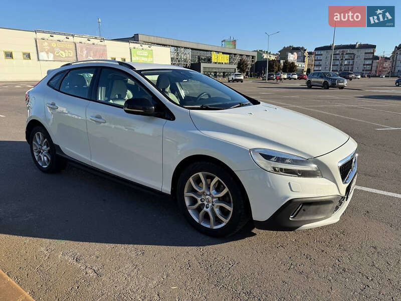 Хетчбек Volvo V40 Cross Country 2016 в Василькові фото 5 Хетчбек Volvo V40 Cross Country 2016 в Василькові