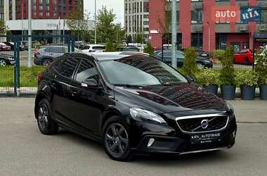 Хэтчбек Volvo V40 Cross Country 2014 в 