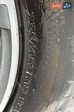 Хэтчбек Volvo V40 Cross Country 2012 в 