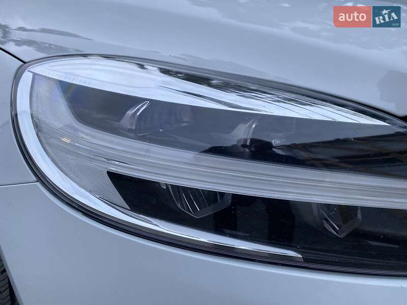 Хетчбек Volvo V40 Cross Country 2019 в Києві фото 6 Хетчбек Volvo V40 Cross Country 2019 в Києві