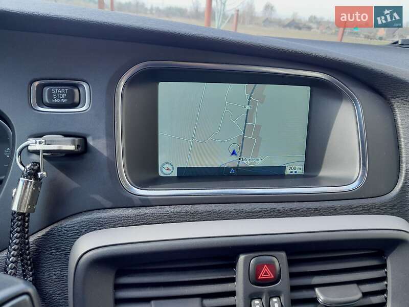 Хетчбек Volvo V40 Cross Country 2015 в Зарічному фото 12 Хетчбек Volvo V40 Cross Country 2015 в Зарічному